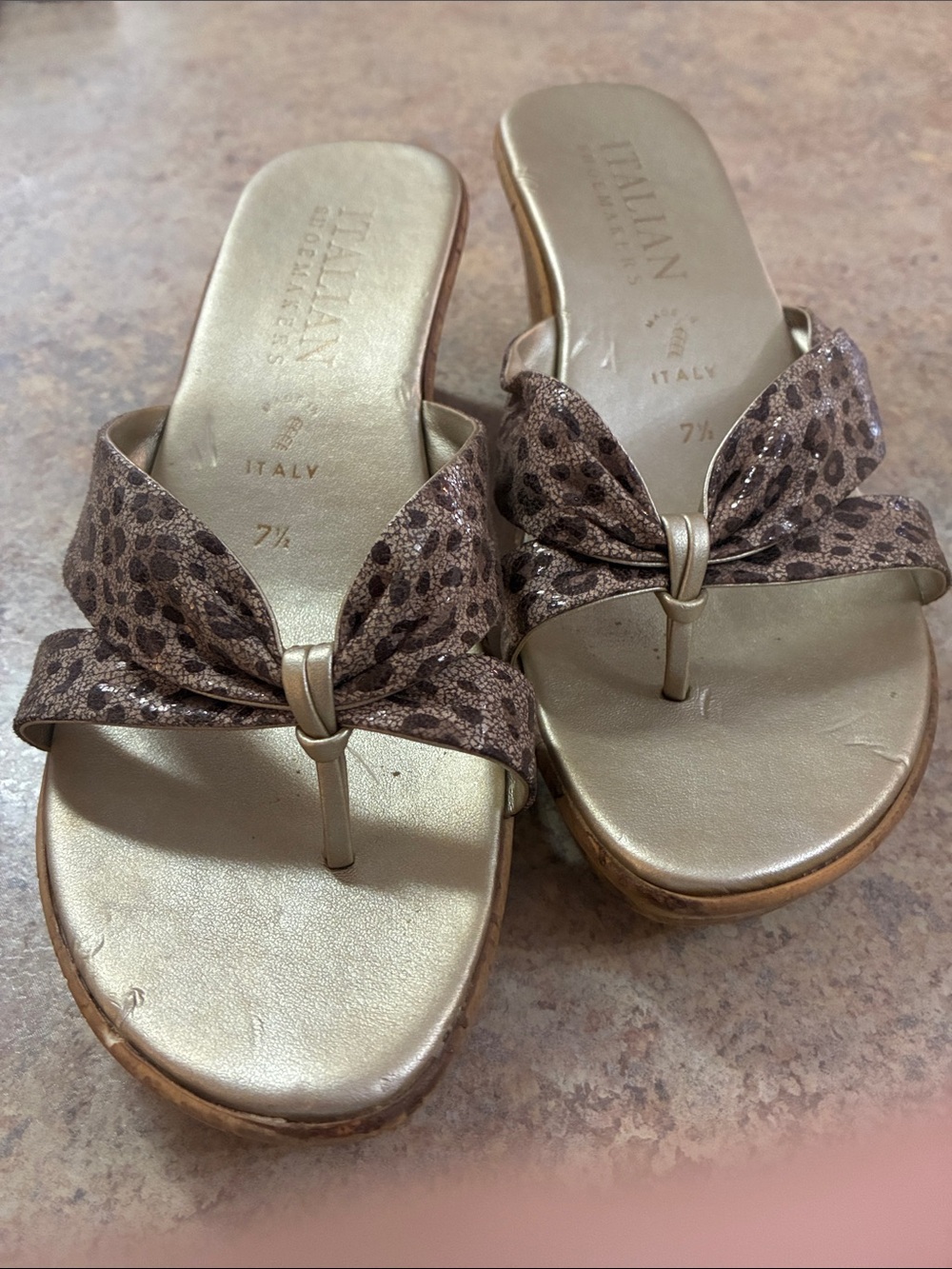 Italian Shoemakers Metallic Gold Sandals with Brown Leopard Bow